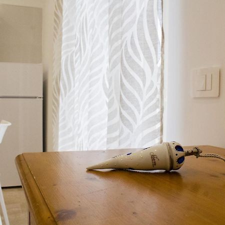 Hotel Casa Di Nonna Rosy à Naples Extérieur photo